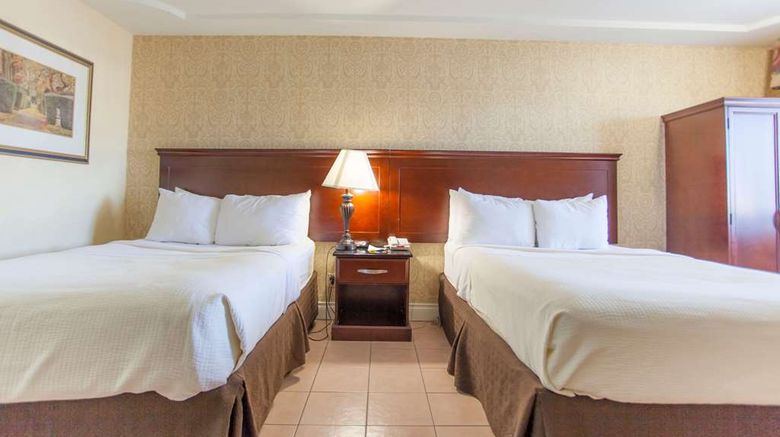 <b>Days Inn Shenandoah Room</b>. Images powered by <a href="https://iceportal.shijigroup.com/" title="IcePortal" target="_blank">IcePortal</a>.