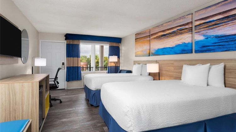 Days Inn Fort Myers Springs Resort Room