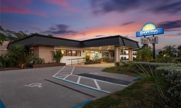 Days Inn Fort Myers Springs Resort