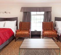 Knights Inn Kingston Room