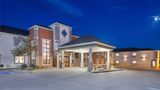 Howard Johnson Inn and Suites Oacoma Exterior
