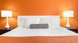 Howard Johnson Inn and Suites Oacoma Room