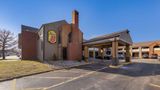 Super 8 Kansas City Airport Exterior