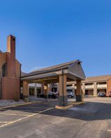 Super 8 Kansas City Airport