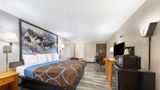 Super 8 Kansas City Airport Room