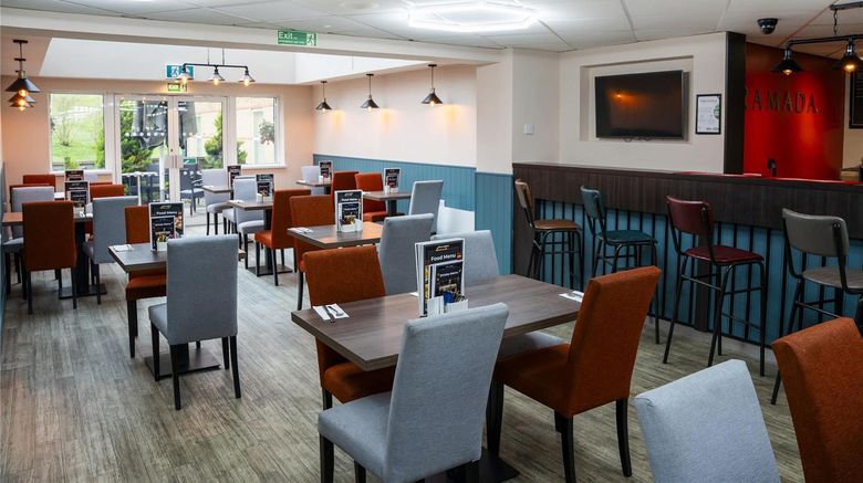 <b>Ramada London Stansted Airport Restaurant</b>. Images powered by <a href="https://iceportal.shijigroup.com/" title="IcePortal" target="_blank">IcePortal</a>.