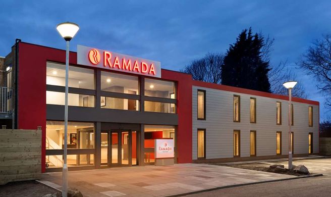 Ramada Chorley South Exterior