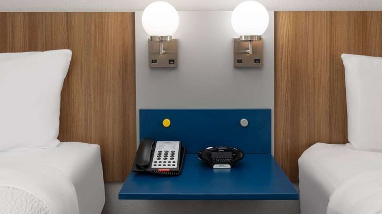 Microtel Inn & Suites Buda at Cabelas Room