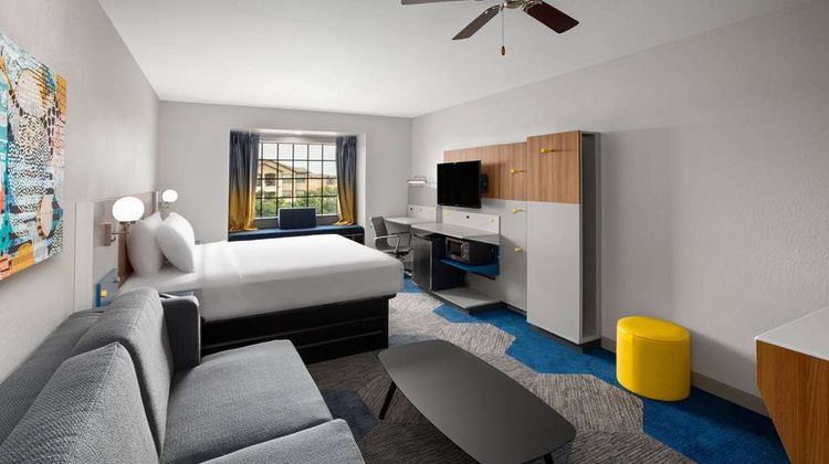 Microtel Inn & Suites Buda at Cabelas Suite