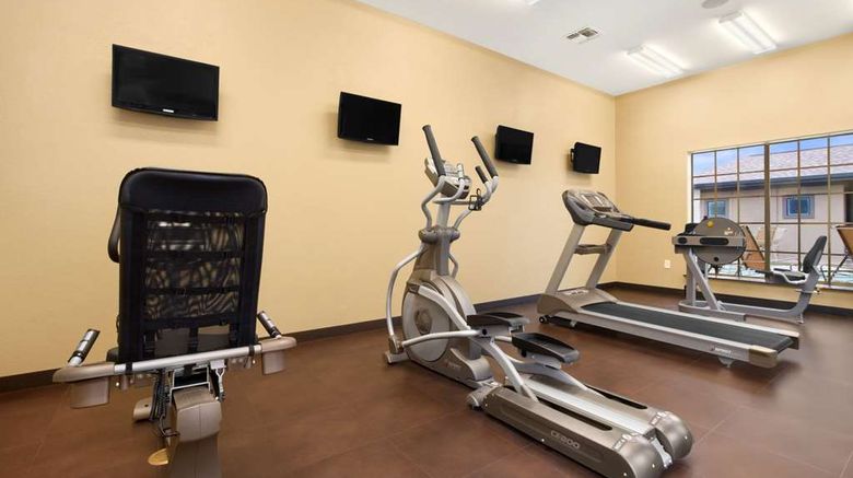 <b>Microtel Inn & Suites Round Rock Health</b>. Images powered by <a href="https://iceportal.shijigroup.com/" title="IcePortal" target="_blank">IcePortal</a>.