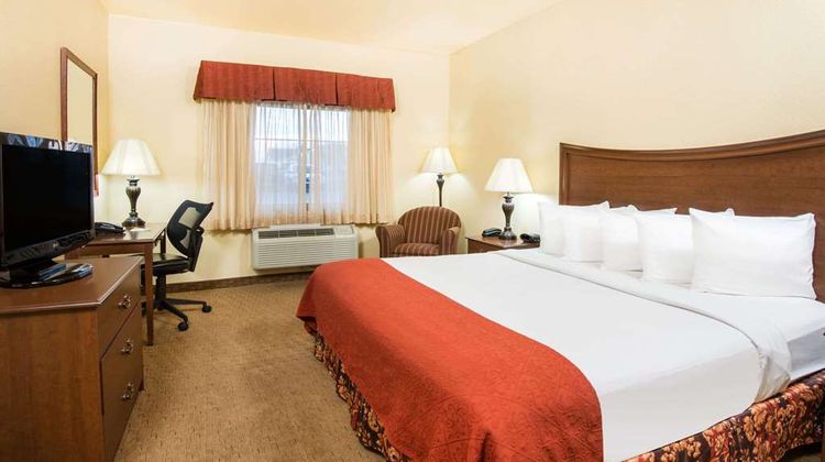 Days Inn Ellis Room