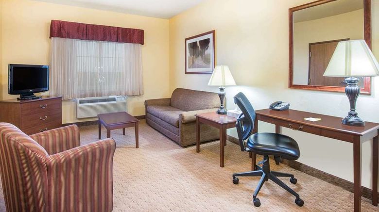 <b>Days Inn Ellis Room</b>. Images powered by <a href="https://iceportal.shijigroup.com/" title="IcePortal" target="_blank">IcePortal</a>.
