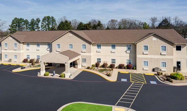 Days Inn & Suites, Cabot Exterior