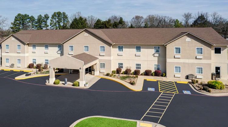 Days Inn & Suites, Cabot Exterior