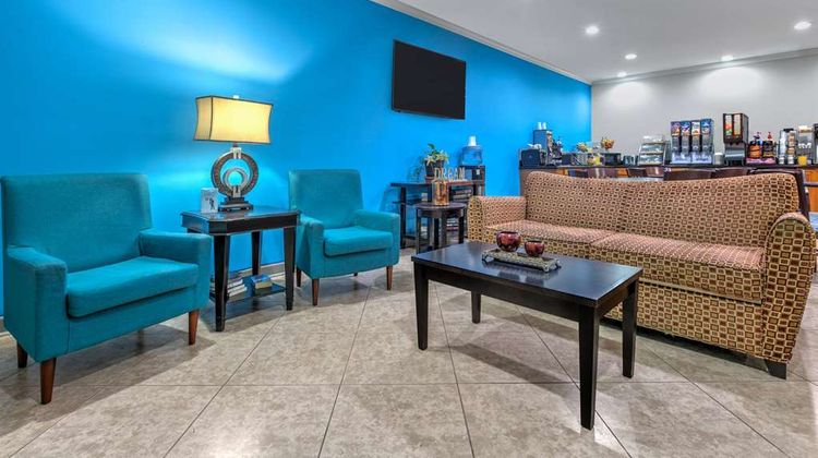 Days Inn & Suites, Cabot Lobby