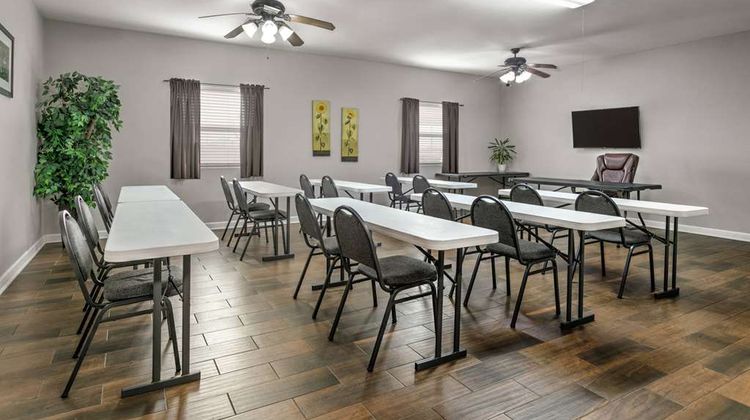 Days Inn & Suites, Cabot Meeting