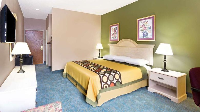 <b>Super 8 Freeport Suite</b>. Images powered by <a href="https://iceportal.shijigroup.com/" title="IcePortal" target="_blank">IcePortal</a>.