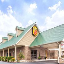 Super 8 Kingston