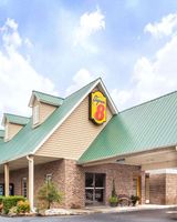 Super 8 Kingston