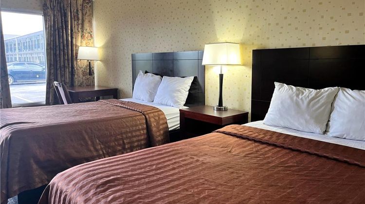 Travelodge Seymour Room