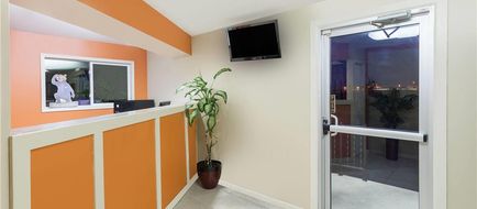 Travelodge Seymour Lobby
