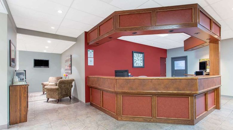 <b>Ramada Williams Lake Lobby</b>. Images powered by <a href="https://iceportal.shijigroup.com/" title="IcePortal" target="_blank">IcePortal</a>.
