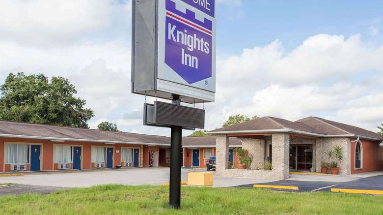 <b>Knights Inn Arcadia Exterior</b>. Images powered by <a href="https://iceportal.shijigroup.com/" title="IcePortal" target="_blank">IcePortal</a>.
