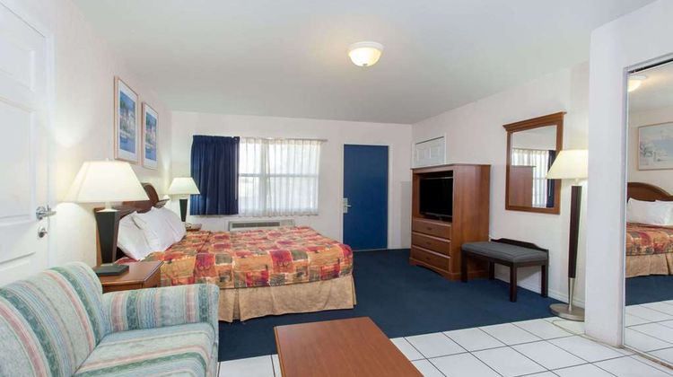 Knights Inn Arcadia Room