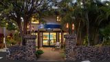Days Inn by Wyndham Maui Oceanfront Exterior