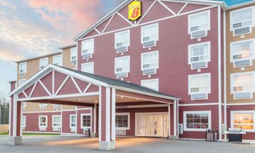 Super 8 Red Lake, ON