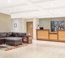 Super 8 Red Lake, ON Lobby