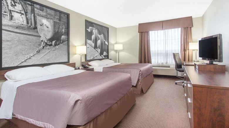 <b>Super 8 Red Lake, ON Room</b>. Images powered by <a href="https://iceportal.shijigroup.com/" title="IcePortal" target="_blank">IcePortal</a>.