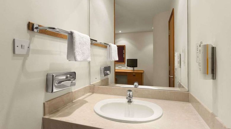 <b>Days Inn Stevenage North Room</b>. Images powered by <a href="https://iceportal.shijigroup.com/" title="IcePortal" target="_blank">IcePortal</a>.