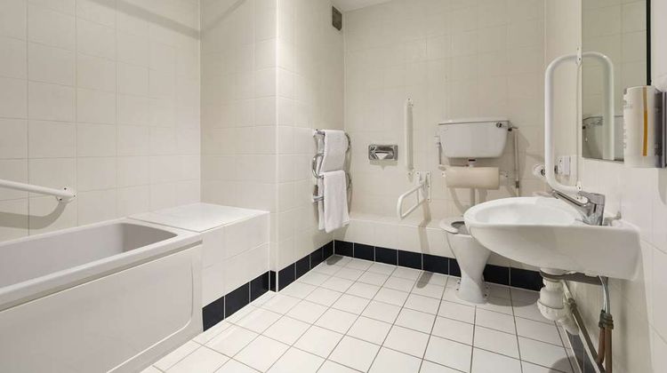 Days Inn Stevenage North Room