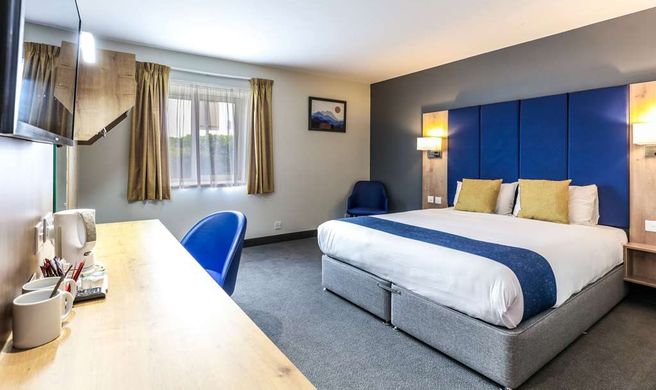 Days Inn Peterborough Room