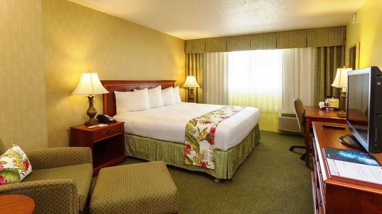 <b>Ramada Plaza Waikiki Room</b>. Images powered by <a href="https://iceportal.shijigroup.com/" title="IcePortal" target="_blank">IcePortal</a>.