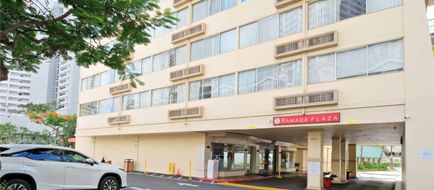 Ramada Plaza Waikiki Exterior