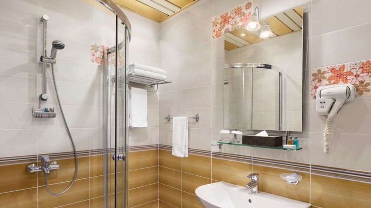 Days Hotel Baku Room