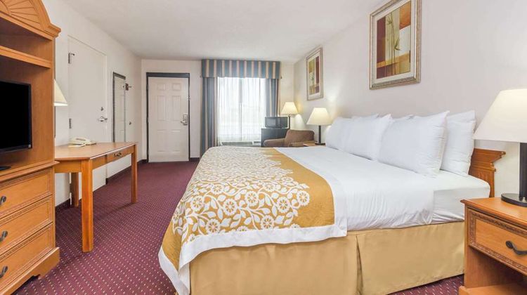 Days Inn Chiefland Room