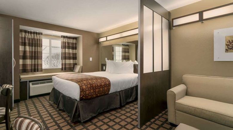 <b>Microtel Inn & Suites by Wyndham Minot Suite</b>. Images powered by <a href="https://iceportal.shijigroup.com/" title="IcePortal" target="_blank">IcePortal</a>.