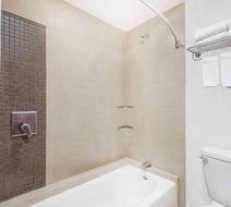 Wyndham Garden San Jose Escazu Room