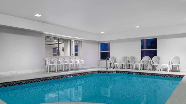Days Inn Vega Pool