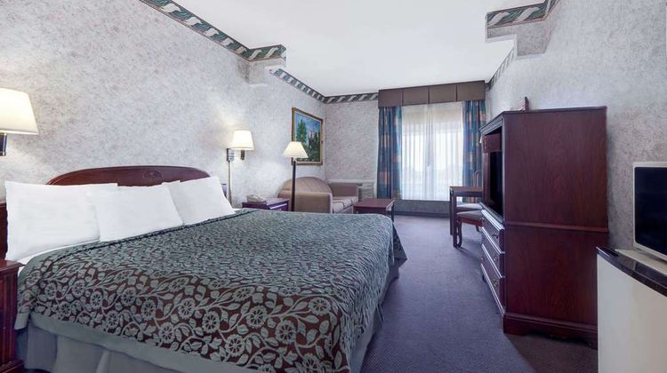 Days Inn Vega Room