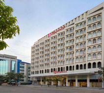 Ramada Colombo Exterior