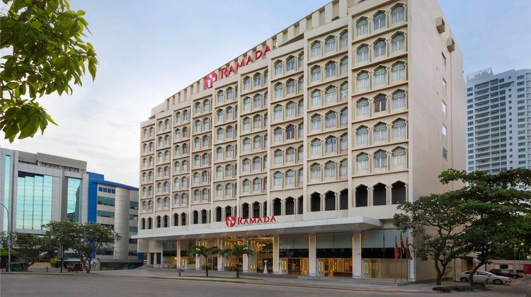Ramada Colombo Exterior