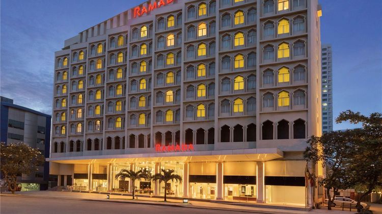 Ramada Colombo Exterior