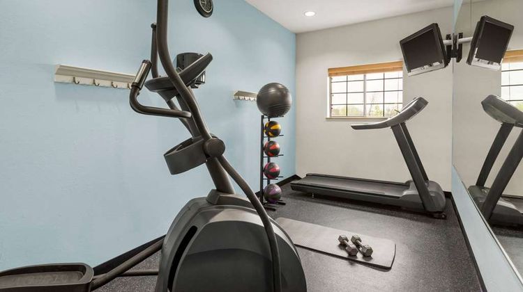 Days Inn & Suites Houston Hobby Airport Health