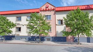 Ramada Bronx