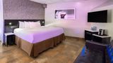 Ramada Bronx Suite
