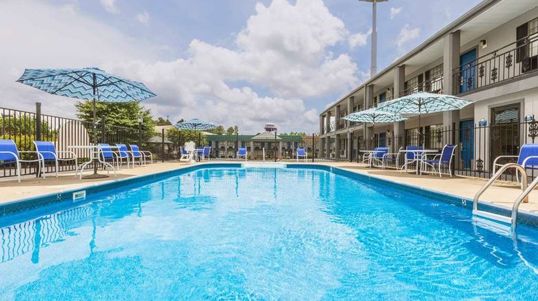 <b>Days Inn by Wyndham Natchitoches Pool</b>. Images powered by <a href="https://iceportal.shijigroup.com/" title="IcePortal" target="_blank">IcePortal</a>.